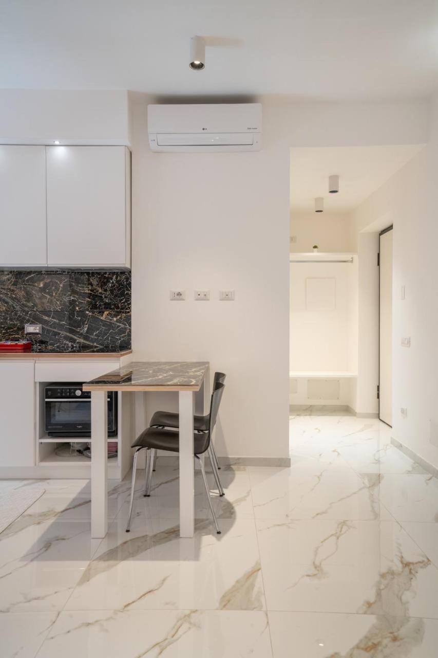 La Dolce Vita 2 Cagliari Bagian luar foto